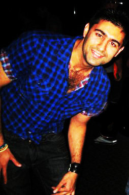 5330_128711805707_715350707_3590262_7273677_n